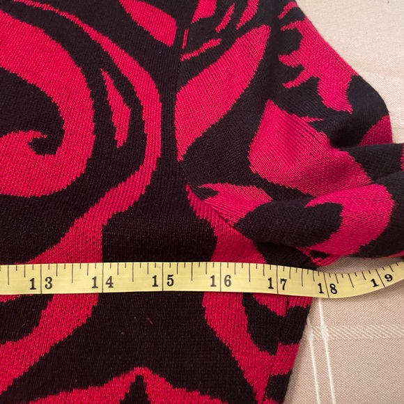 Spense Medium Peplum V-Neck Style Knit Dress in festive Red and Black. - Picture 10 of 13